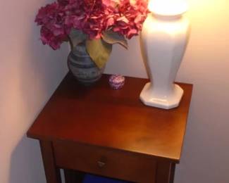 NIGHTSTAND