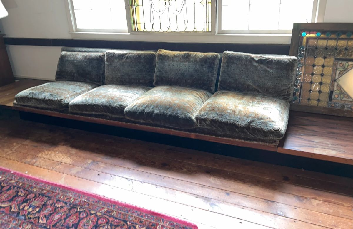 Fantastic Mid-Century Sofa 