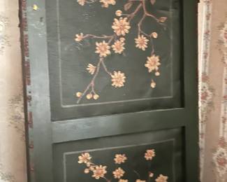 hand painted screen
