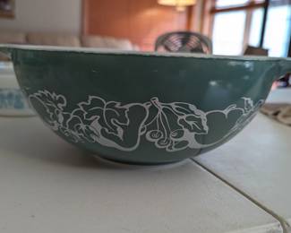 TEAL FETUS CINDERELLA BOWL