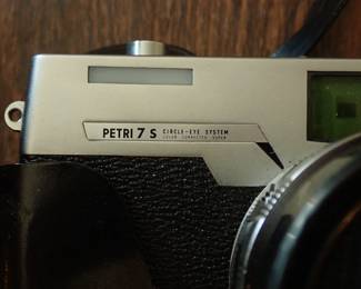 Petri 7s camera