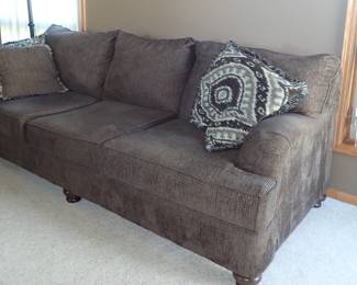 SOFA WITH PILLOWS