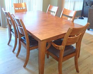 DINING TABLE WITH CHAIRS & LEAVES