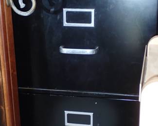 FILE CABINET
