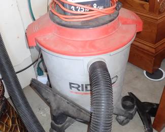 RIDGID SHOP VAC
