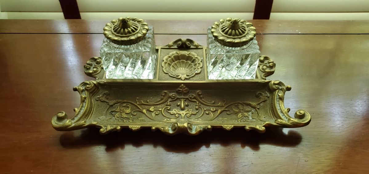 Virginia Metal Crafters inkwell desk set