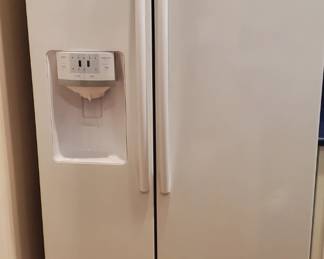 Samsung side by side refrigerator