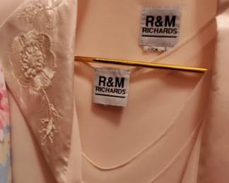 Lots of women's clothing 