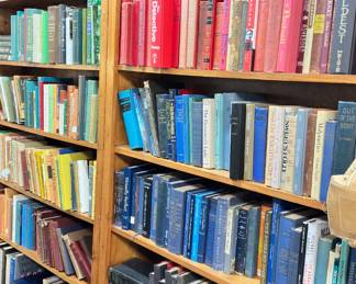 Super large selection of books