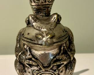 Metal Frog Prince Figure