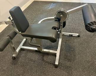 Body Solid Adjustable Leg Machine
