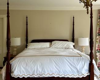 King Plantation Bed
