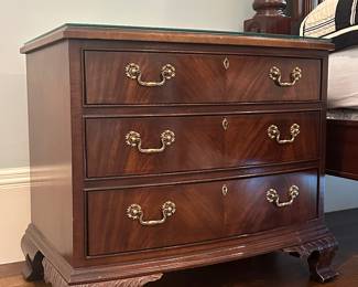 (2) Henrendon Nightstands