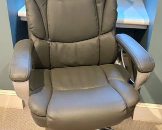 Adjustable Office Chair