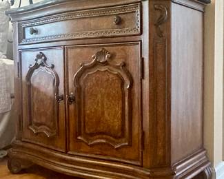 (2) Drexel Heritage Nightstands