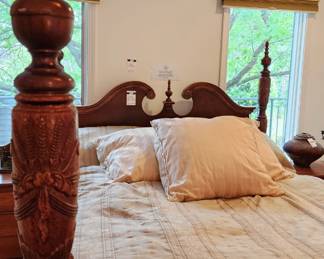 Queen Four Post Bed Frame, Queen Mattress