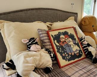 Stearns & Foster Queen Mattress, Headboard, Decorative Pillows, 30 inch Pooh plush
