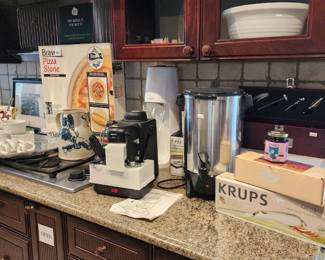 Bravo VillaWare Pizza Stone, Ceramic Napkin Ring Set, Soda Stream, Pasta Machine, Krups Espresso Mini, Krups Espresso Cup Set, Krups OptiSlice