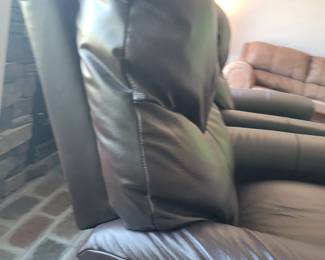 STATE OF THE ART -- TWO LA-Z-BOY ROCKING POWER LEATHER RECLINERS WITH POWER HEADREST AND BACK INFLATING SUPPORT AND ELECTRONIC CHARGING FOR YOUR PHONE/TABLET - $250 EACH