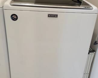 MAYTAG TOP LOAD WASHER W/ POWER WASH CYCLE DEEP FILL OPTION/AUTO SENSING OPTION $300 AND MAYTAG COMMERCIAL GRADE 7CU.FT. DRYER W/STEAM ENHANCED OPTIONS $300
