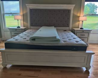 KING SERTA PERFECT SLEEPER PILLOW TOP MATTRESS W/HEAD ADJUSTABLE BASE AND FOAM MATTRESS TOPPER $500, TUFTED ASHLEY HEADBOARD, FOOT BOARD AND SIDE RAILS $150