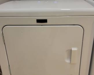 MAYTAG TOP LOAD WASHER W/ POWER WASH CYCLE DEEP FILL OPTION/AUTO SENSING OPTION $300 AND MAYTAG COMMERCIAL GRADE 7CU.FT. DRYER W/STEAM ENHANCED OPTIONS $300