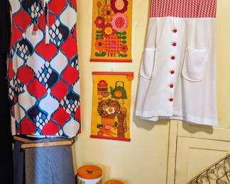 MCM and 1960/70s  everywhere! 