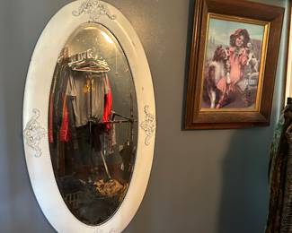 Lots of different mirrors 