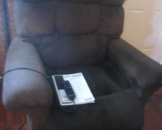 Power Lift Chair by Windermere, Oversized Seating Deck & Remote