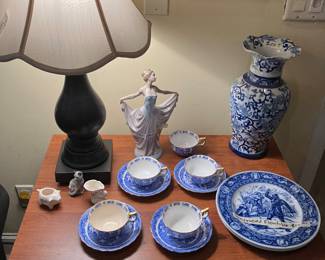 Blue & white cups &saucers by Copeland for Tiffany, Wedgwood flow blue plates