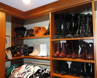 Womens shoes, boots 7 1/2-8