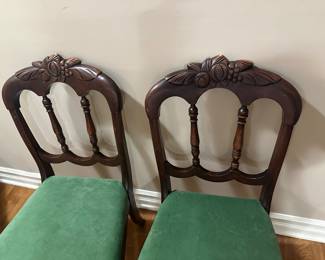 Set of 2 antique carved back dining chairs, both excellent, but it right now price both for $60.