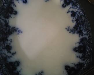 Flow Blue platter