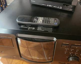 JVC 200 CD Multi changer, Sony DVD player