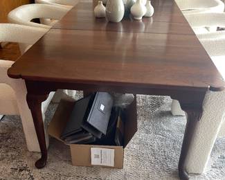Dining room table only Queen Anne