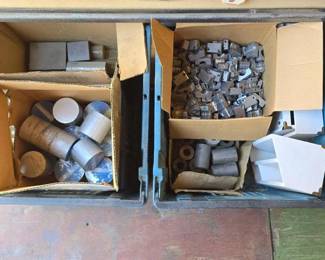 #6010 • Metal Bars and Wooden Organizers