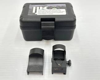 #1710 • IJK Eagle Hy9216 Red and Green Subcompact Dot