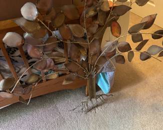 metal tree by