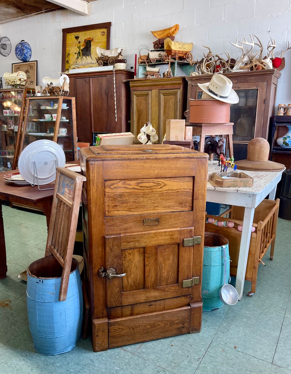 Grace Street Trading Post Sale in Bay City, TX starts on 6/13/2024