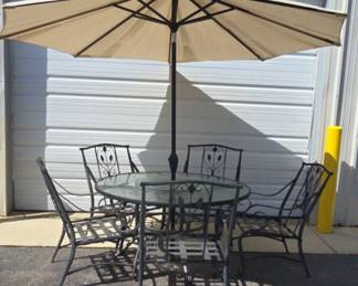 Nice 7 Piece Iron Glass Patio Set