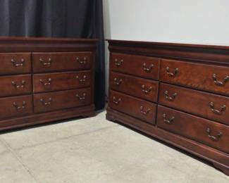 Pair Of Exquisite Wood Dressers