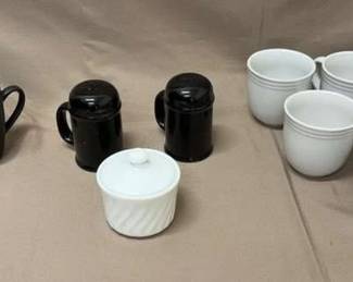 Black And White Cups