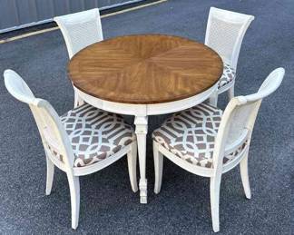 Expandable Dining Room Table 4 Chairs 