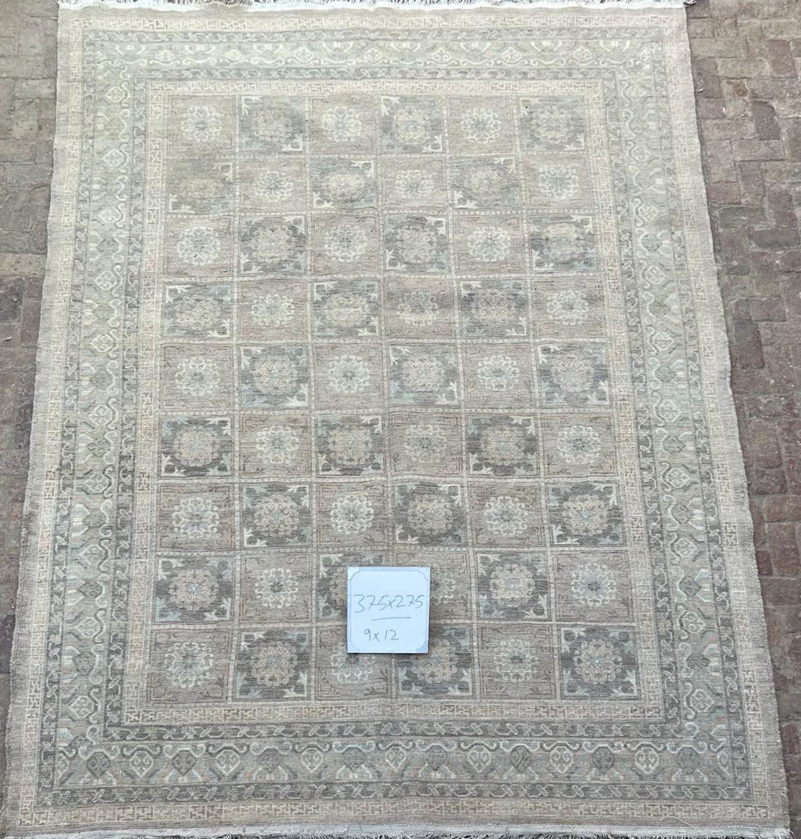 heriz oriental rugs in Cincinnati, OH starts on 6/7/2024