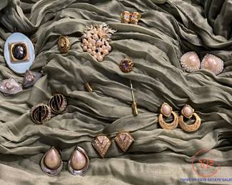 Vintage Costume Jewelry