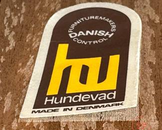 HUNDEVAD Danish MCM Modular Office Furniture