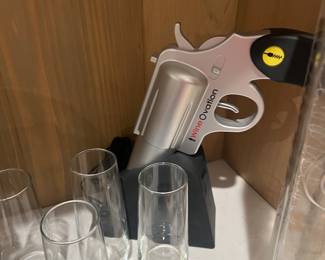 Wine Ovation electric wine opener