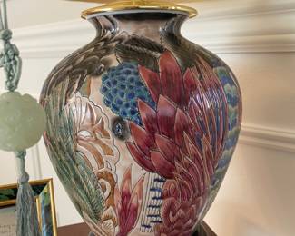 Asian Floral Ginger Jar Table Lamp