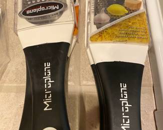 4 Microplane Home Series Cheese Graters 