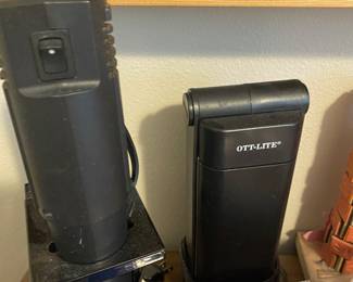 Otti-Lite Desktop Lamp